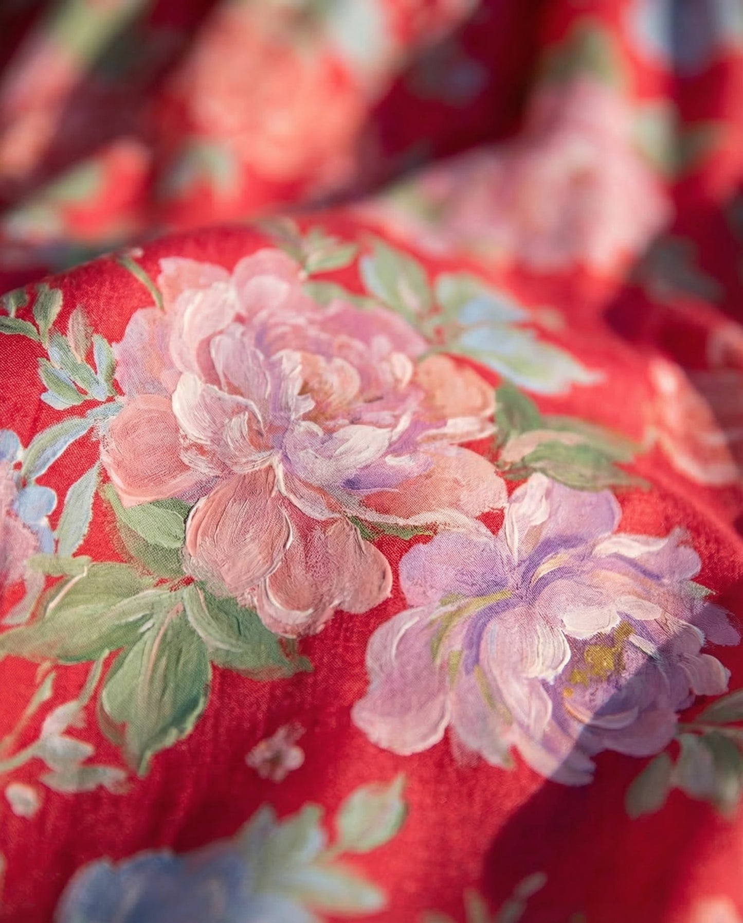 Floral Maxi Dress with V-Neck and Puff Sleeves