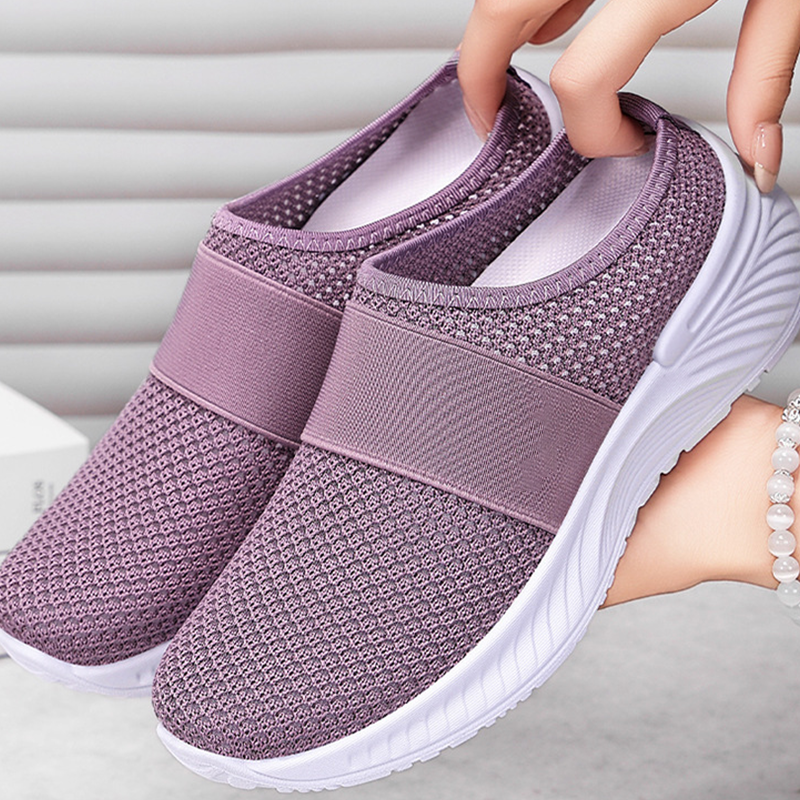 🇩🇪Nur heute: 80 % Rabatt 🏆 Bestseller 2026 – Ultraleichte atmungsaktive Slip-On Sneakers aus Mesh | Bequem, rutschfest & perfekt für den ganzen Tag